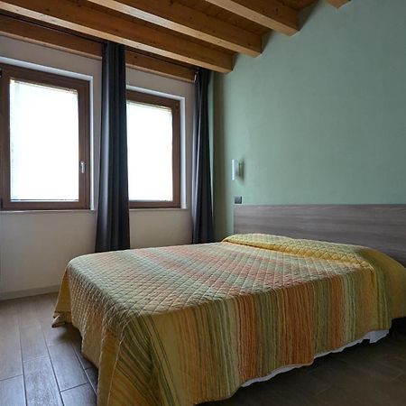פונטי סול מינצ'יו Agriturismo Ai Tre Fienili מראה חיצוני תמונה
