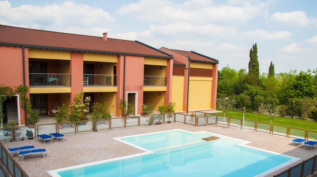 פונטי סול מינצ'יו Agriturismo Ai Tre Fienili מראה חיצוני תמונה